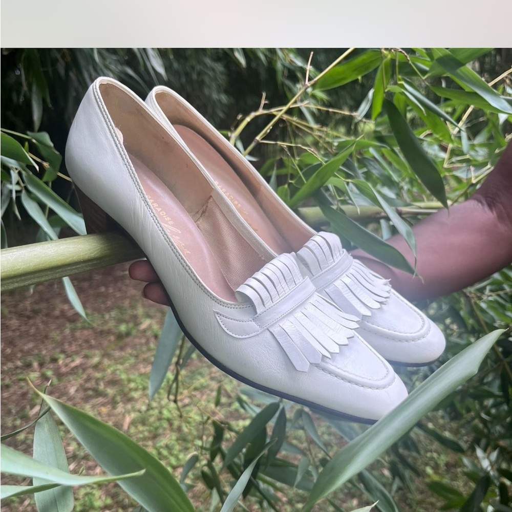 RARE 1960s Vintage Paradise Kittens leather loafer kitten heel